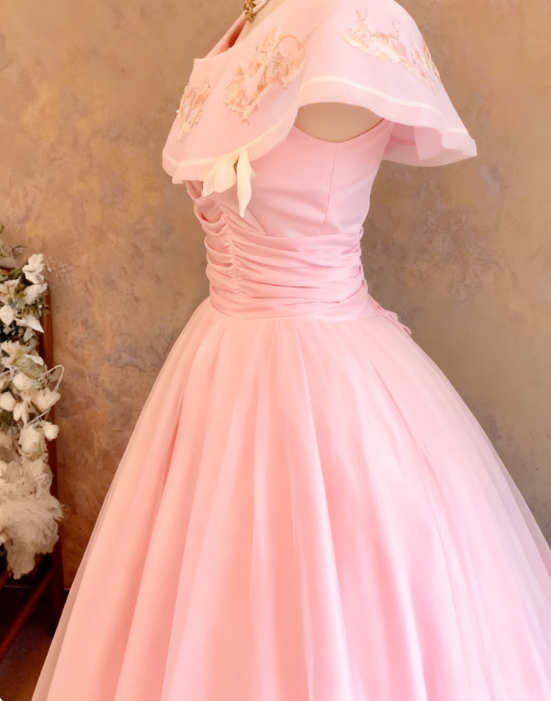 Süßes Ballkleid Spaghettiträger Silbergrau Mini Kurzes Formales Homecoming-Kleid Party Kurzes Ballkleid Hoco Kleider DH2684