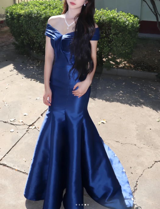 Süßes Ballkleid Spaghettiträger Silbergrau Mini Kurzes Formales Homecoming-Kleid Party Kurzes Ballkleid Hoco Kleider DH2684