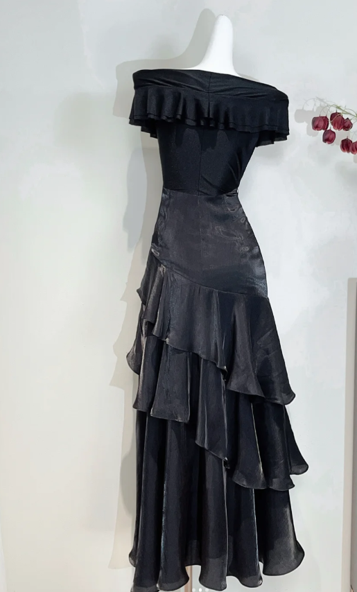 Süßes Ballkleid Spaghettiträger Silbergrau Mini Kurzes Formales Homecoming-Kleid Party Kurzes Ballkleid Hoco Kleider DH2684