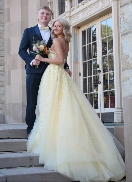 Chic Sweetheart A-line Yellow Long Prom Dresses Sleeveless Tulle Applique Yellow Birthday Dresses DP3857