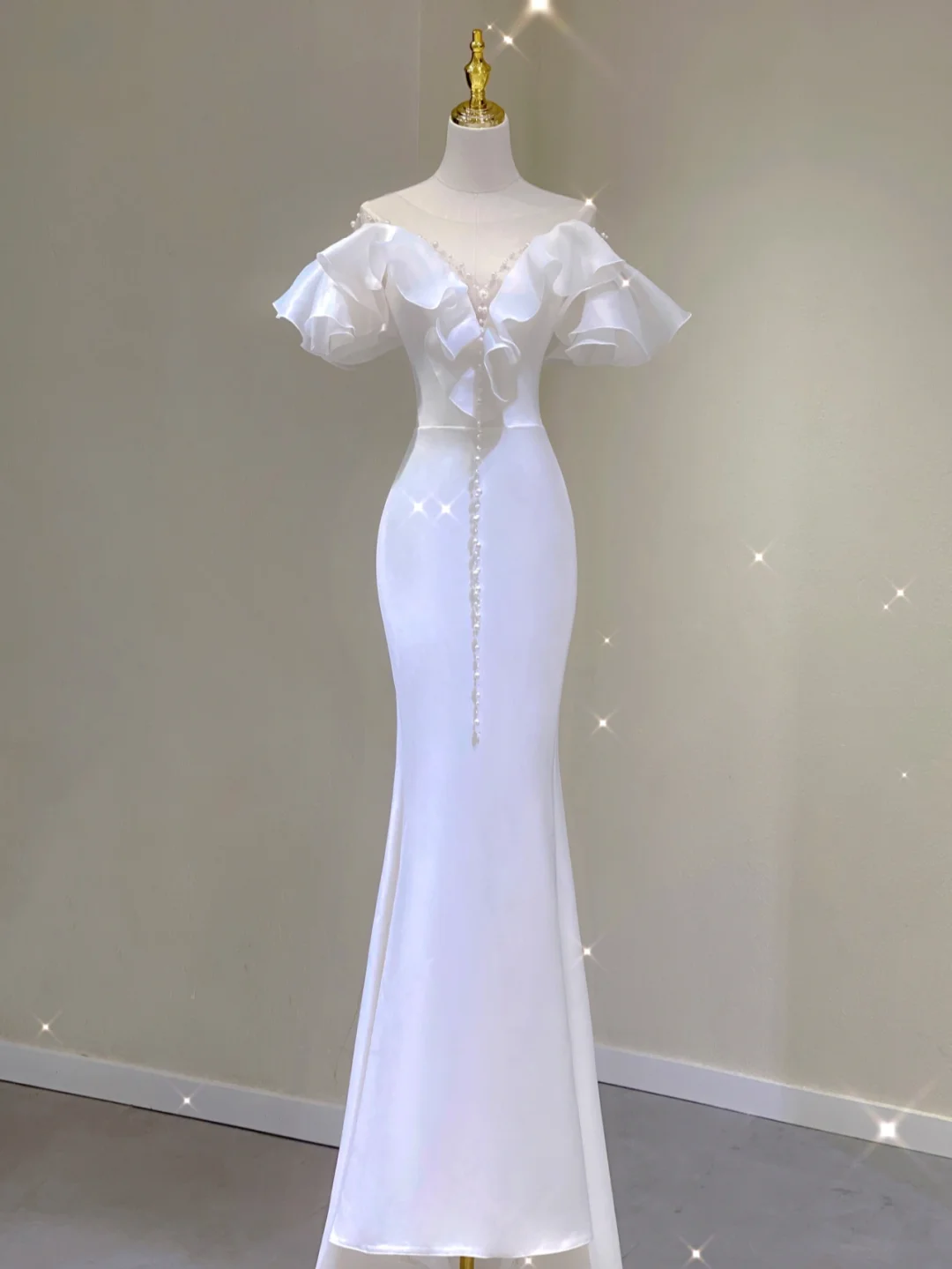 Simple Mermaid V Neckline Long White Wedding Dresses Summer Brides Dress DP386