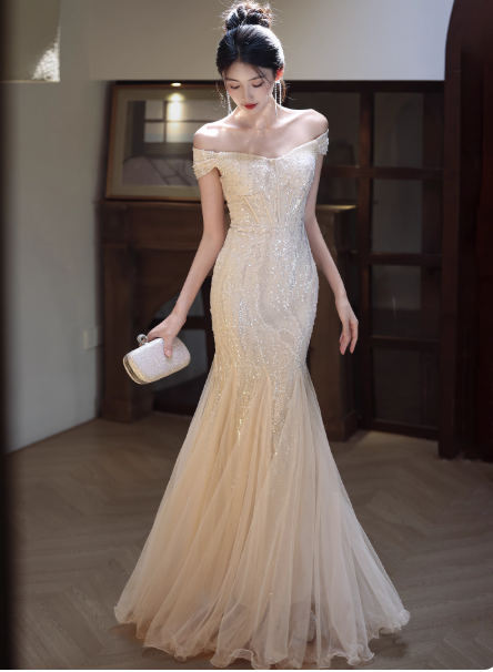 Süßes Ballkleid Spaghettiträger Silbergrau Mini Kurzes Formales Homecoming-Kleid Party Kurzes Ballkleid Hoco Kleider DH2684