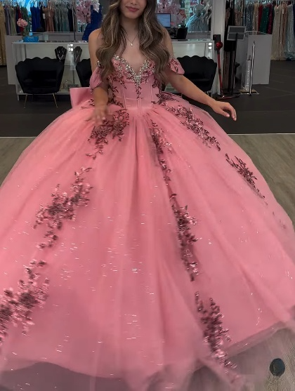 Süßes Ballkleid Spaghettiträger Silbergrau Mini Kurzes Formales Homecoming-Kleid Party Kurzes Ballkleid Hoco Kleider DH2684