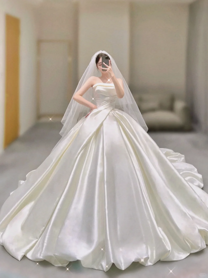Timeless Ball Gown Strapless Long Satin White Sweep Train Wedding Dresses Brides Dress DP397