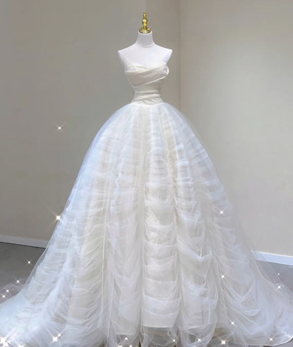 Einzigartige Ballkleid Sweetheart Satin Brautkleider Weiß Brautkleid DP440