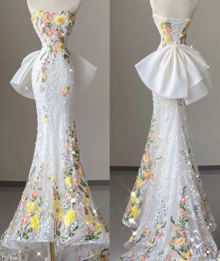 Pretty Mermaid Strapless Lace White Sleeveless Long Prom Dresses Evening Dresses DP446