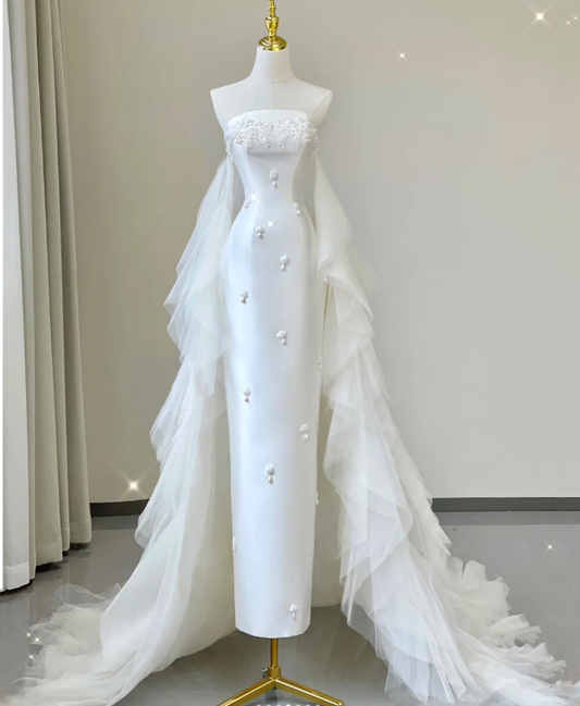 Einzigartiges Etuikleid Trägerloser Ausschnitt Satin Langes Brautkleid Weiß Brautkleid DP457