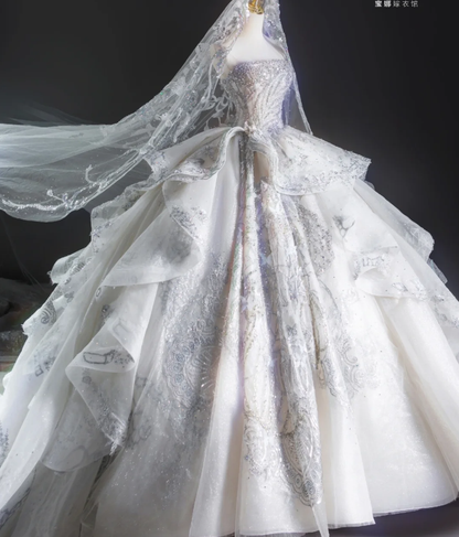 Zeitloses Ballkleid Trägerloses Pailletten Weiß Langes Brautkleid Brautkleid DP460