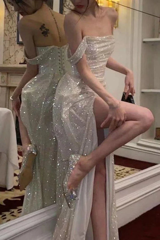 Funkelndes Meerjungfrau-Abendkleid mit schulterfreien silbernen Pailletten und Schlitz vorne, langes Abendkleid, DP507