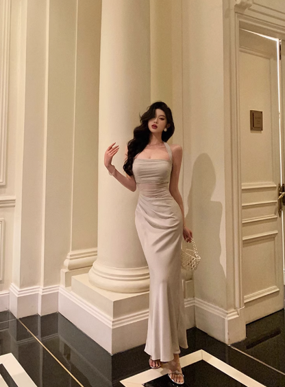 Elegantes Meerjungfrau-Neckholder-Satin-ärmelloses Kleid zum 18. Geburtstag Partykleid Geburtstags-Outfits Geburtstagskleid-Ideen für Frauen DP567