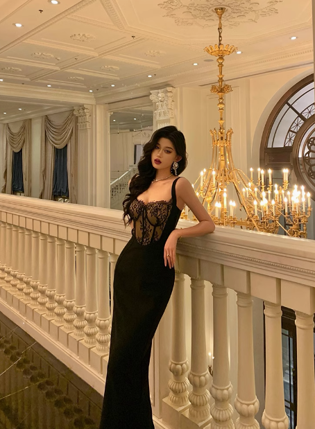 Elegantes Meerjungfrau-Spaghettiträger-Kleid aus schwarzer Spitze, ärmellos, zum 18. Geburtstag, Partykleid, Geburtstags-Outfits, Geburtstagskleid-Ideen für Frauen, DP568