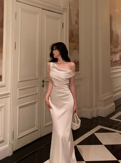 Edles Meerjungfrauen-Kleid in Weiß, schulterfrei, Partykleid zum 18. Geburtstag, Outfits zum 18. Geburtstag, Geburtstagskleid-Ideen für Frauen, DP577
