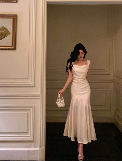 Edles Meerjungfrauen-Kleid mit quadratischem Ausschnitt, weißes Partykleid zum 18. Geburtstag, Outfits zum 18. Geburtstag, Geburtstagskleid-Ideen für Frauen, DP582