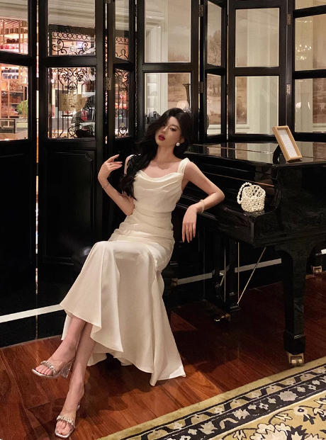 Edles Meerjungfrauen-Kleid mit quadratischem Ausschnitt, weißes Partykleid zum 18. Geburtstag, Outfits zum 18. Geburtstag, Geburtstagskleid-Ideen für Frauen, DP582