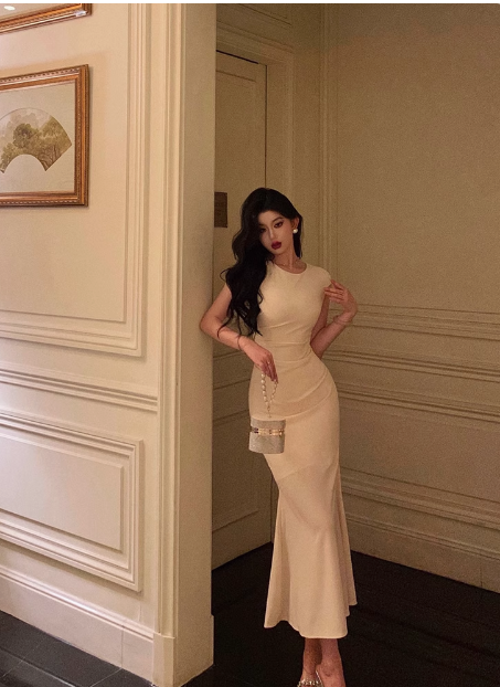 Elegantes Meerjungfrauen-Kleid mit U-Ausschnitt, Elfenbein, 18. Geburtstagskleid, Partykleid, Geburtstags-Outfits, Geburtstagskleid-Ideen für Frauen, DP583