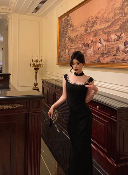 Edles Etuikleid mit quadratischem Ausschnitt in Schwarz, Partykleid zum 18. Geburtstag, Outfits zum 21. Geburtstag, Geburtstagskleid-Ideen für Frauen, DP586