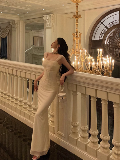 Edle Etuikleid-Träger Elfenbein 18. Geburtstagskleid Partykleid 21. Geburtstag Outfits Geburtstagskleid Ideen für Frauen DP591
