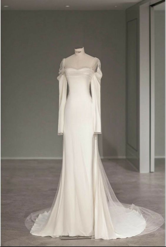 Vintage A Line Sweetheart Mermaid Wedding Dress Elegant Brides Dress DP630