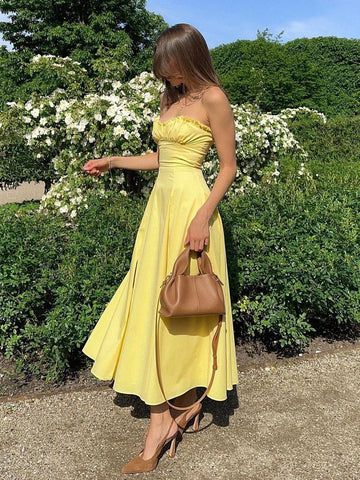Elegantes Hochzeitsgast-Outfit A-Linie Trägerloses gelbes Abendkleid Sommer-Hochzeitsgastkleider Abschlusskleider DP740