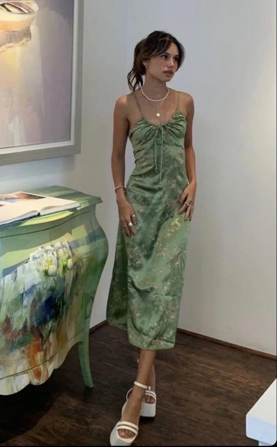 Wunderschönes A-Linie Neckholder-Ballkleid mit Blumenmuster in Grün, formelle Sommerkleider für Hochzeitsgäste, Outfits für Hochzeitsgäste, DP760