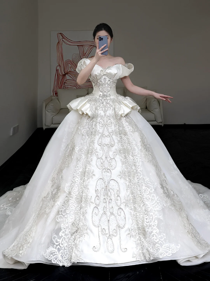 Prinzessin Brautkleid Ballkleid aus der Schulter weiße Pailletten Perlen Brautkleider Winter Brautkleider DP861