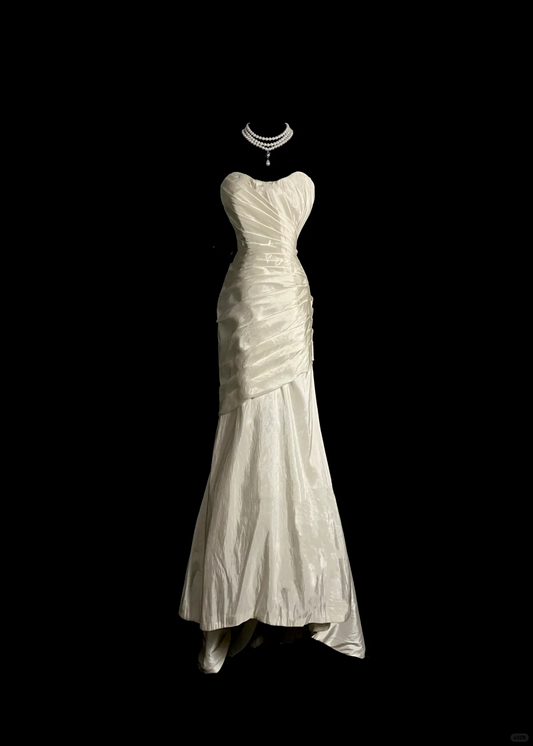 Robe de mariée vintage sirène décolleté en cœur ivoire longueur au sol robes de mariée minimalistes DP933