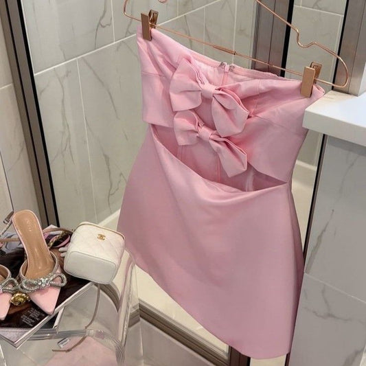 Süßes A-Linie Rosa Trägerloses Kurzes Sommer Satin Geburtstagskleid Hoco Kleid Geburtstagsoutfit 19. Geburtstag Mini Partykleider DP978