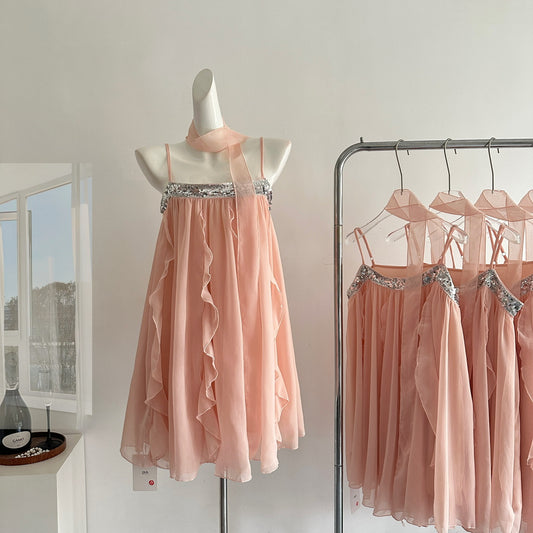 Süße A-Linie Spaghettiträger Rosa Chiffon Sommerkleid Urlaub Kurze Party-Outfits für Frauen DP0102