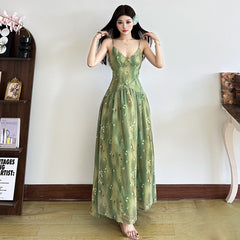 Modisches grünes Damenkleid S635