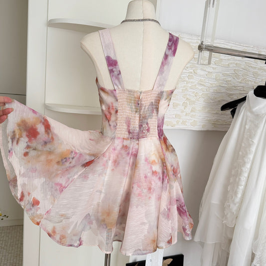 Süßes A-Linien-Trägerkleid mit Blumenmuster in Rosa, kurzes Sommerkleid, Urlaubsparty, Geburtstags-Outfits DP0138