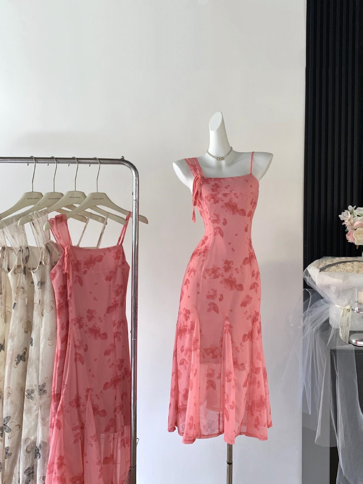 Sexy A line Spaghetti Straps Floral Long Pink Floral Dress Holiday Party Outfits For Women DP0032