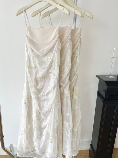 Robe d'été longue en dentelle à bretelles spaghetti et sirène pour femme DP0017