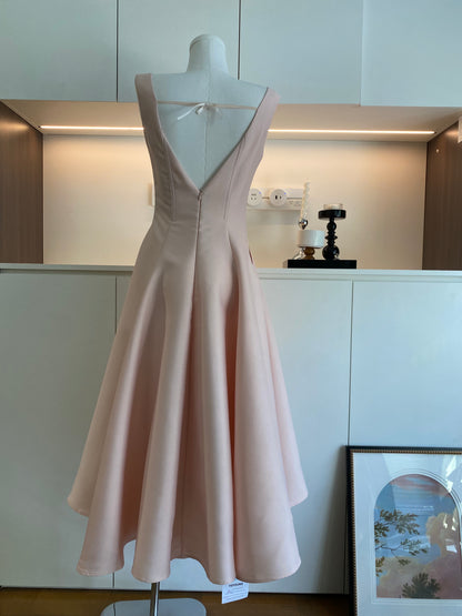 Süßes A-Linien-Sommerkleid mit quadratischem Ausschnitt und Satinrüschen, Urlaubsparty-Outfits für Mädchen, DP0135