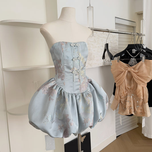 Süßes Ballkleid trägerloses Satin Blumen Rosa Kurzes Sommerkleid Urlaubsparty Outfits für Frauen DP0097