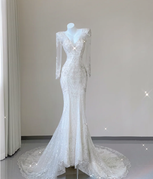 Einzigartige Meerjungfrau V-Ausschnitt Weiß Pailletten Lange Brautkleider Brautkleid P0025