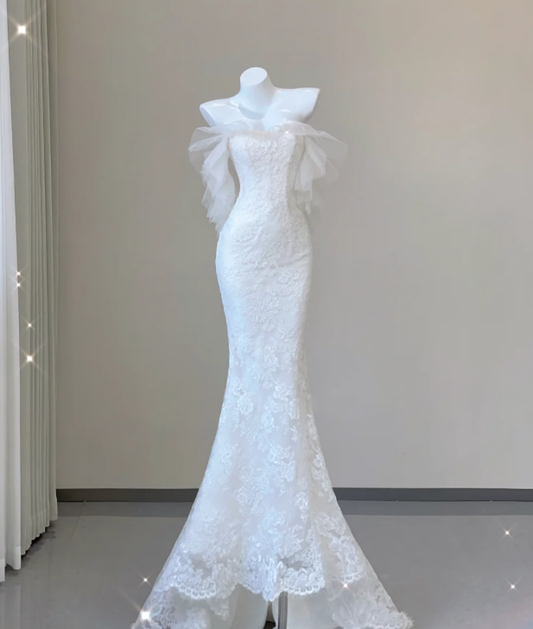 Einzigartige Meerjungfrau Trägerlosen Weißen Spitze Lange Brautkleider Bräute Kleid P0026