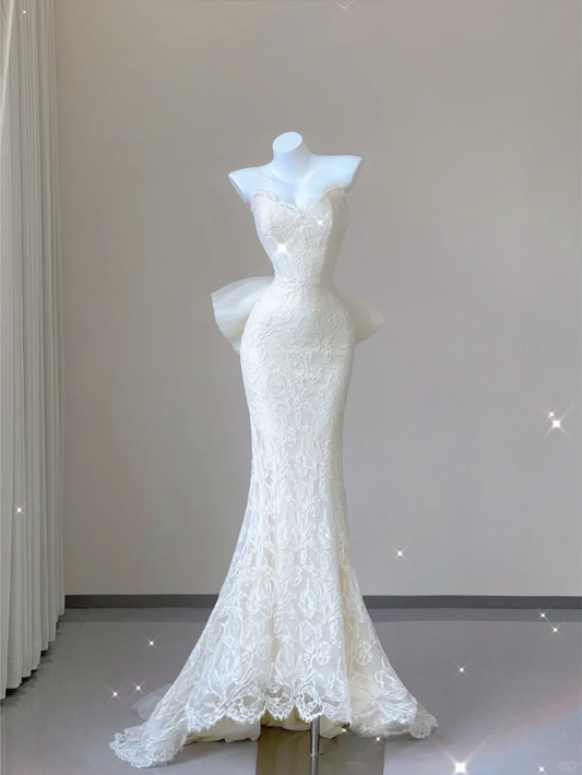 Einzigartige Meerjungfrau Liebsten Weiß Spitze Lange Brautkleider Bräute Kleid P0028