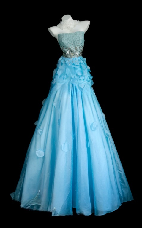 Elegantes blaues Tüll-Abendkleid, trägerlos, A-Linie, S1071