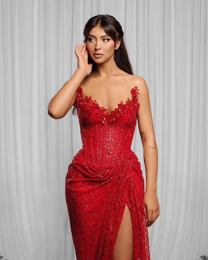 Sexy Meerjungfrau Rote Perlen Pailletten Ballkleider Formale Sommer Hochzeitsgastkleider Hochzeitsgast-Outfits D2658