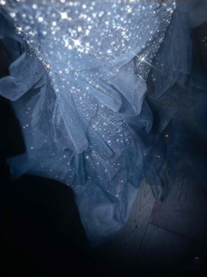 Wunderschönes Meerjungfrau-Neckholder-Blau-Pailletten-Langballkleid Partykleid Abschlusskleider DP2721