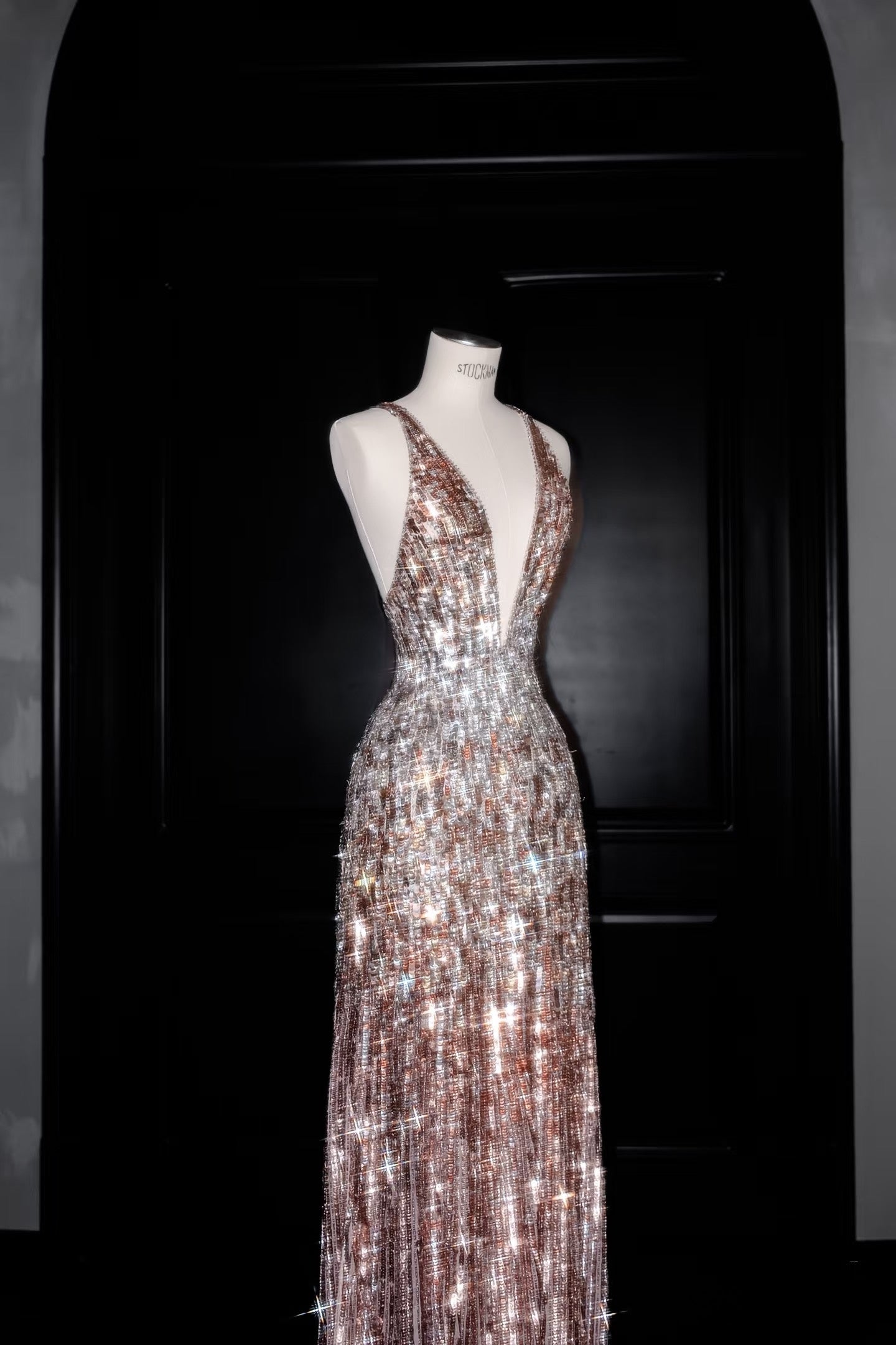 Wunderschöne Meerjungfrau V-Ausschnitt Rosa Pailletten Langes Ballkleid Partykleid Abschlusskleider D2736