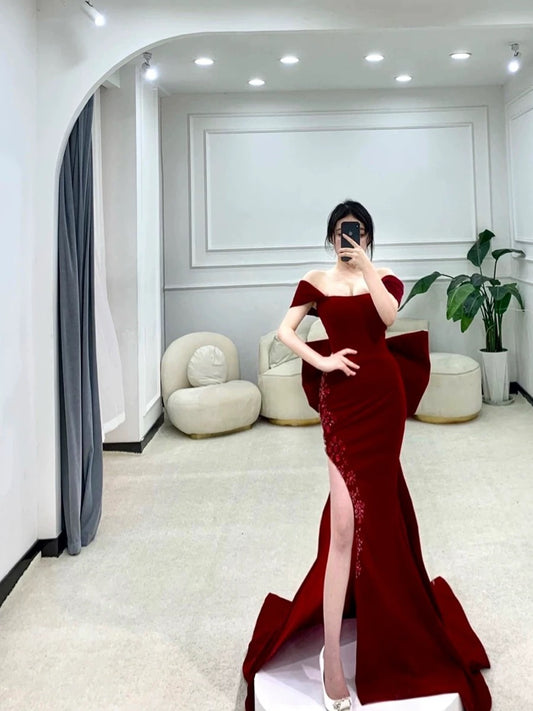 Edle Meerjungfrau Schulterfrei Satin Burgunderrot Kurze Ärmel Abendkleid Lange Ballkleider H2897