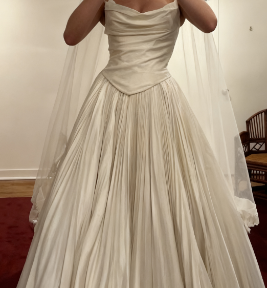 Bescheidenes Brautkleid Ballkleid Trägerloses Weißes Satin Lange Brautkleider Bräute Kleid Brautkleider W0121