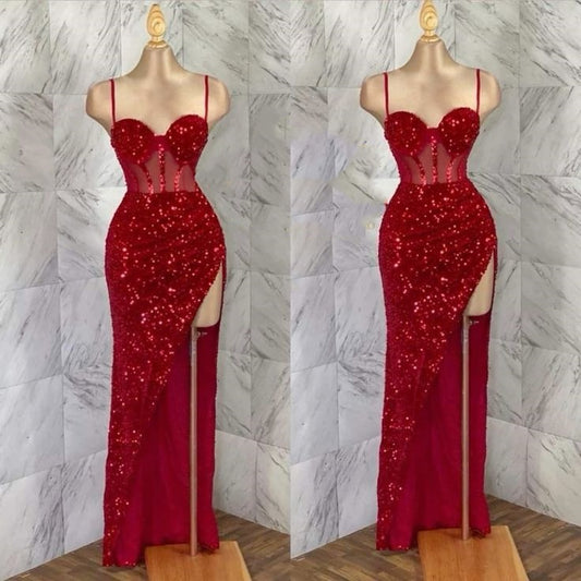 Edle Meerjungfrau-Träger mit roten Pailletten und hohem Schlitz, lange Ballkleider, Partykleid, Geburtstags-Outfits, Abschlusskleider W0558