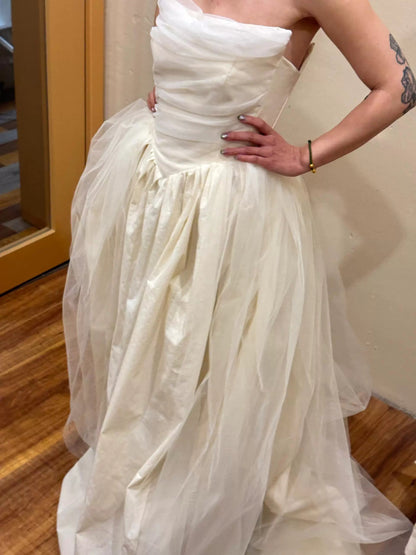 Robe de mariée vintage trapèze sans bretelles, ivoire, longue, pour la plage, pour l'été, W0787