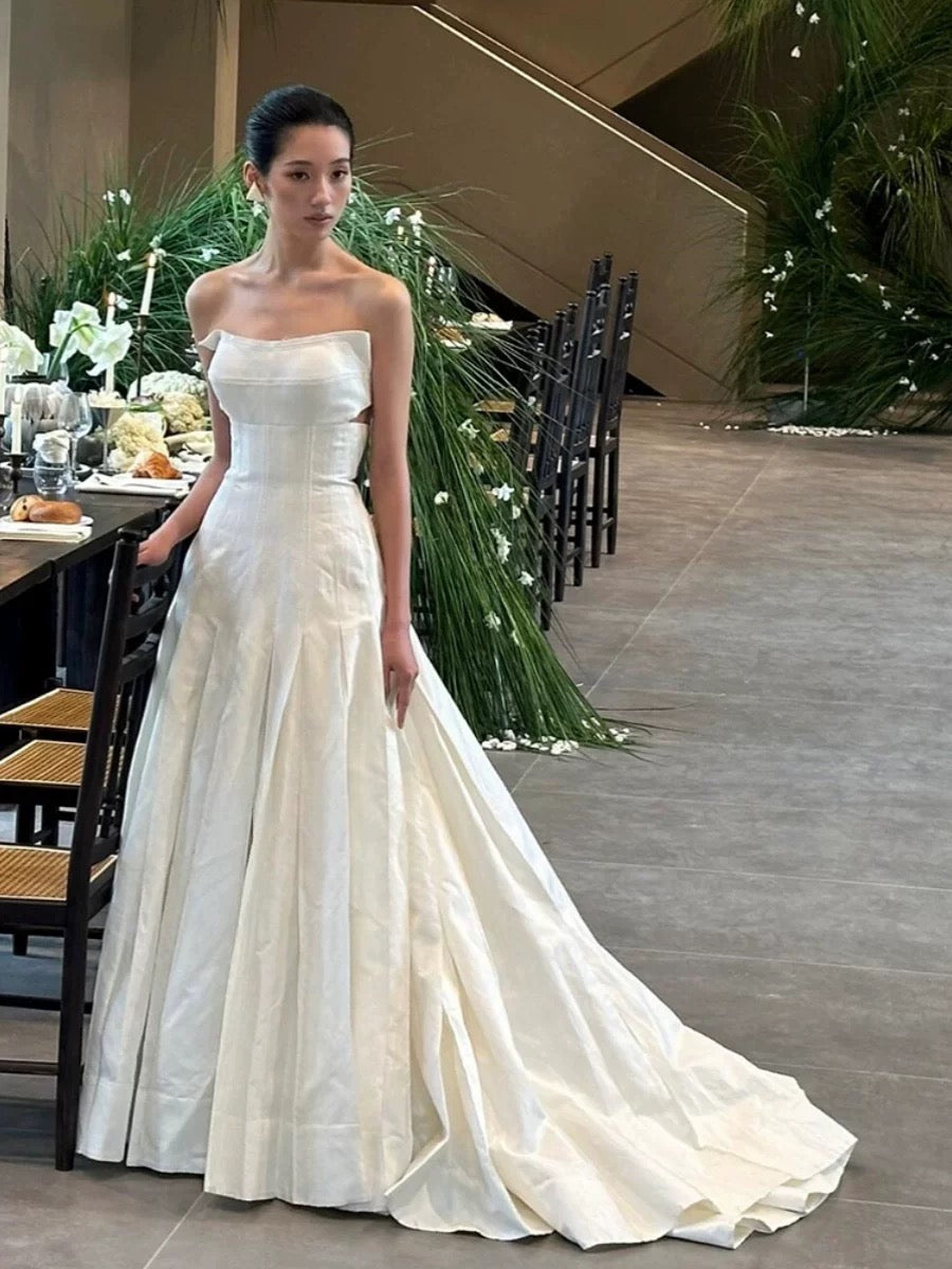 Vintage Wedding Dress Ball Gown Strapless Ivory Summer Beach Long Wedding Dresses Bridal Gowns W0788