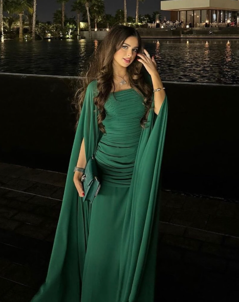 Elegantes A-Linien-Kleid, trägerlos, grün, mit langen Ärmeln, Chiffon, formelles langes Ballkleid, Sommerkleid für Hochzeitsgäste, Kleider für Brautgäste, Hochzeits-Outfits für Gäste W1100