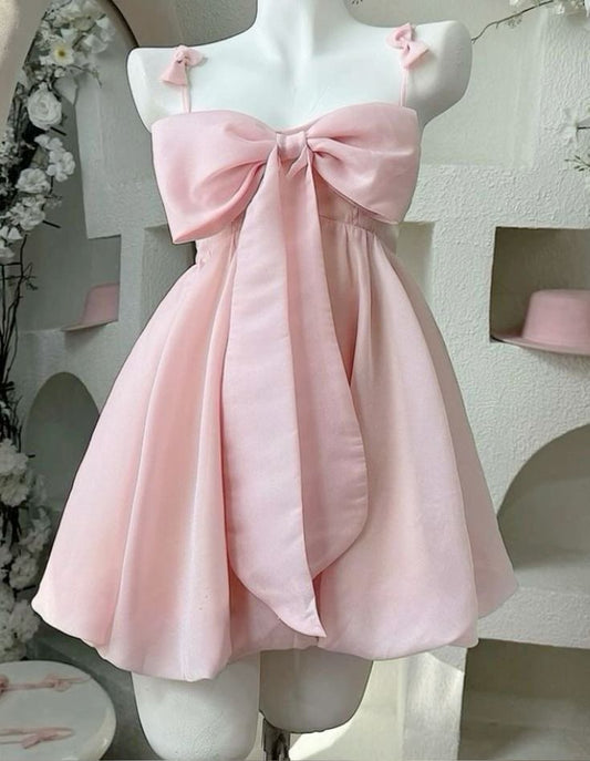 Robe de soirée vintage trapèze à bretelles spaghetti en satin rose avec nœud papillon, courte et formelle, tenue d'été pour le collège, tenue d'anniversaire, W1188