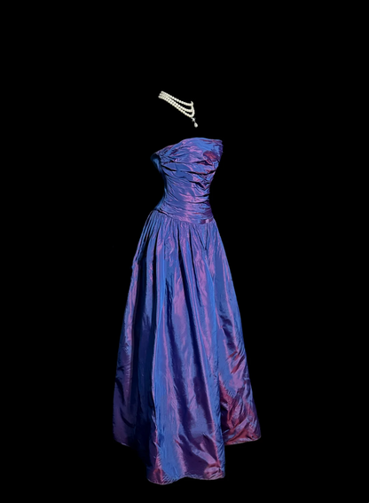 Classy Ball Gown Strapless Grape Taffeta Long Prom Dresses Party Dress Birthday Outfits Graduation Dresses W837