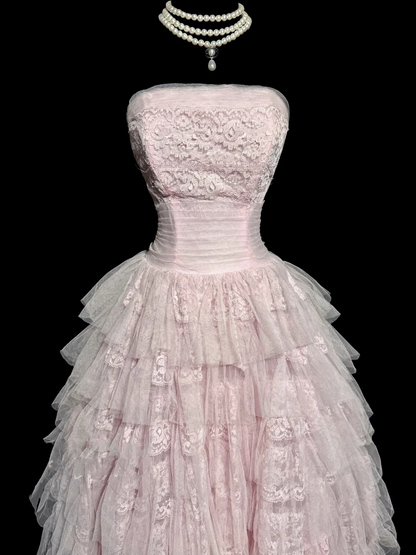 Hübsches Ballkleid Trägerloses Tüll Hellrosa Langes Quinceanera Kleid Abendkleider Vestido De 15 Anos Sweet 16 Kleid W839